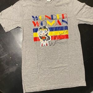 Wonder Woman Gray T-Shirt